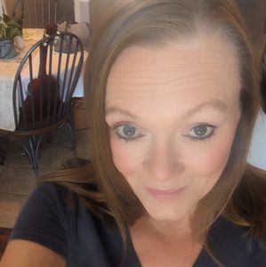 Meet your Posher, Lindsey